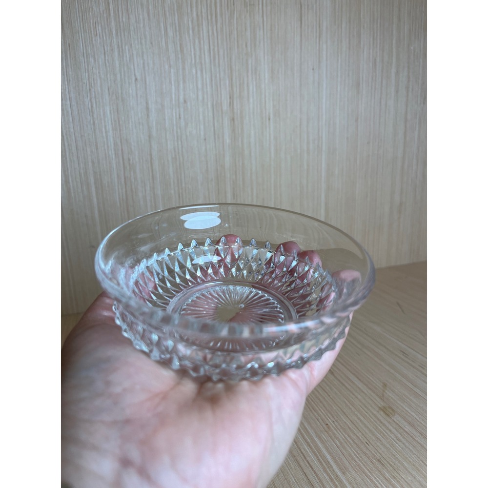Vintage Clear Pressed Glass Diamond Point Sunburst Nut Candy Dish Trinket Bowl